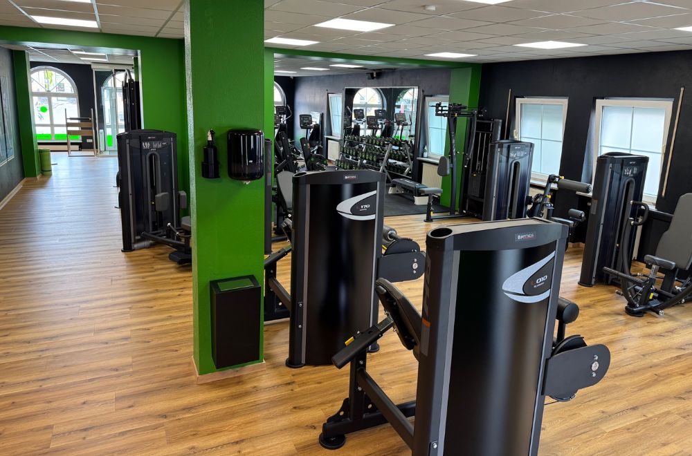 fitplus_Fitnessstudio Hohenwart Geraetetraining_2